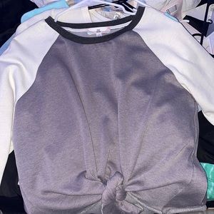 Color block long sleeve shirt with tie